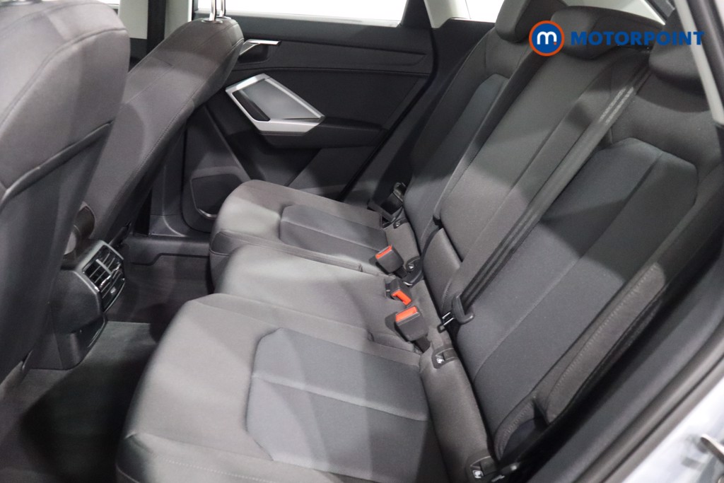 Audi Q3 Technik Manual Petrol SUV - Stock Number (1592638) - 5th supplementary image