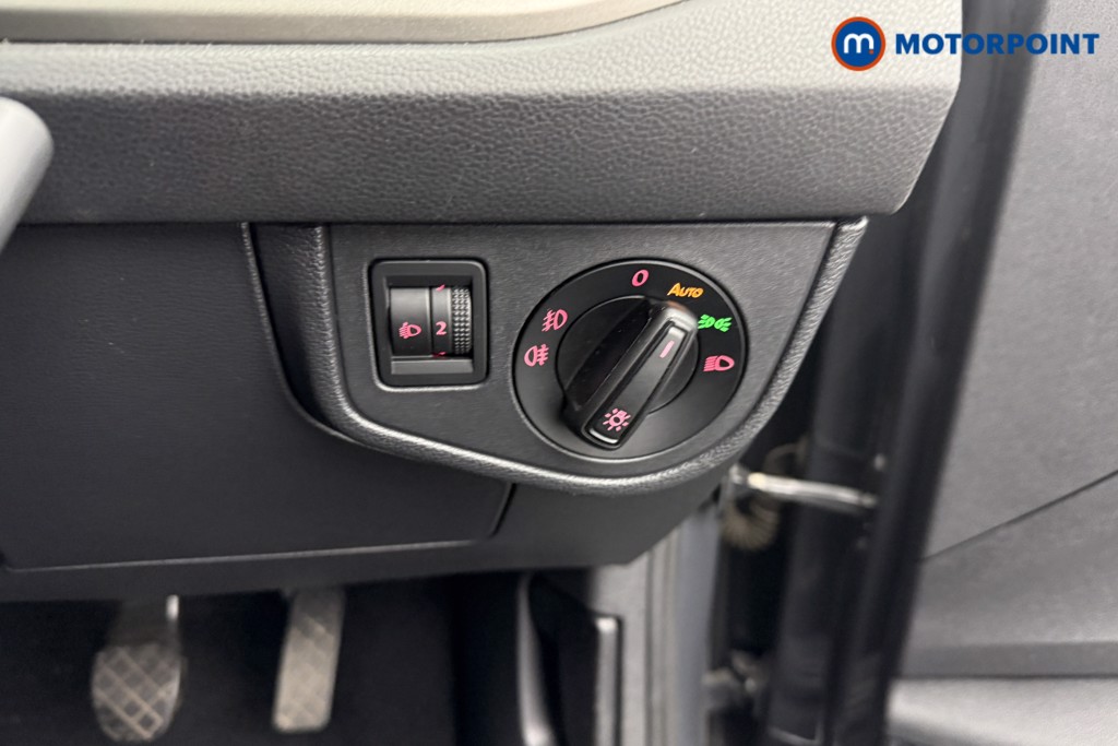 Volkswagen Polo Match Manual Petrol Hatchback - Stock Number (1592766) - 15th supplementary image