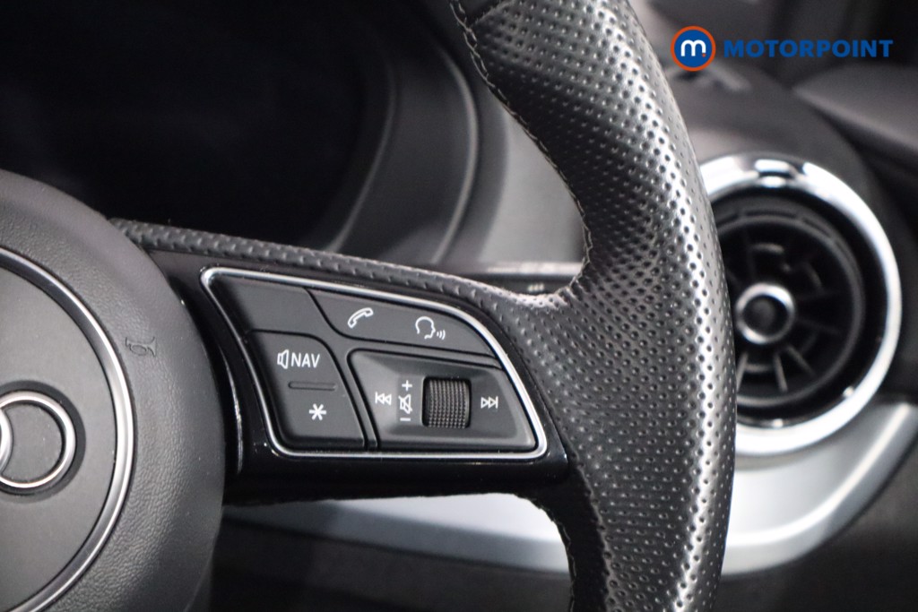 Audi Q2 Black Edition Manual Petrol SUV - Stock Number (1592907) - 8th supplementary image