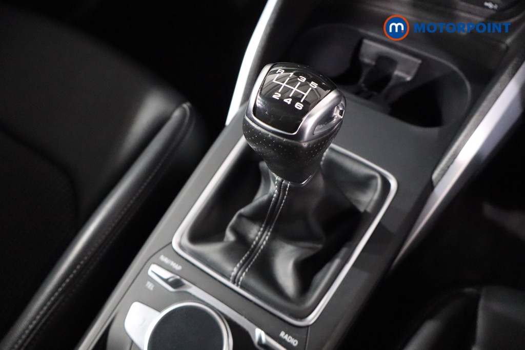 Audi Q2 Black Edition Manual Petrol SUV - Stock Number (1592907) - 14th supplementary image