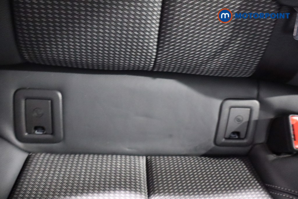 Audi Q2 Black Edition Manual Petrol SUV - Stock Number (1592907) - 29th supplementary image