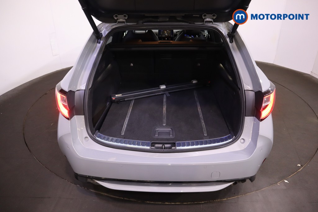 Toyota Corolla Excel Automatic Petrol-Electric Hybrid Estate - Stock Number (1593078) - 8th supplementary image