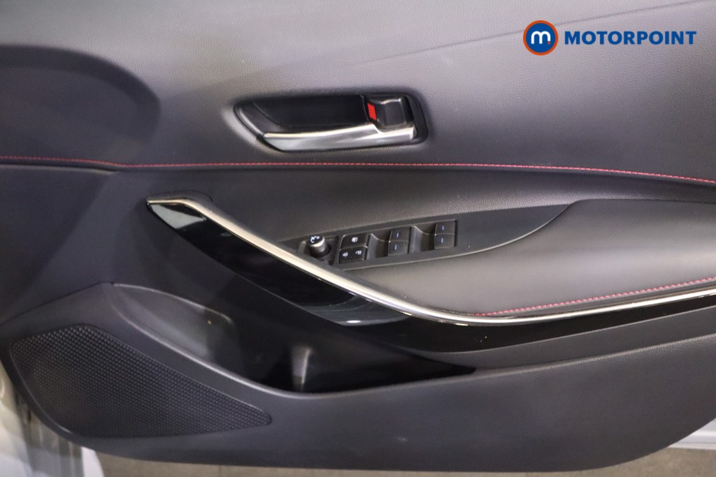 Toyota Corolla Excel Automatic Petrol-Electric Hybrid Estate - Stock Number (1593078) - 13th supplementary image