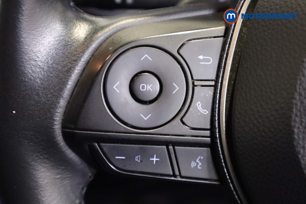 Toyota Corolla Excel Automatic Petrol-Electric Hybrid Estate - Stock Number (1593078) - 17th supplementary image