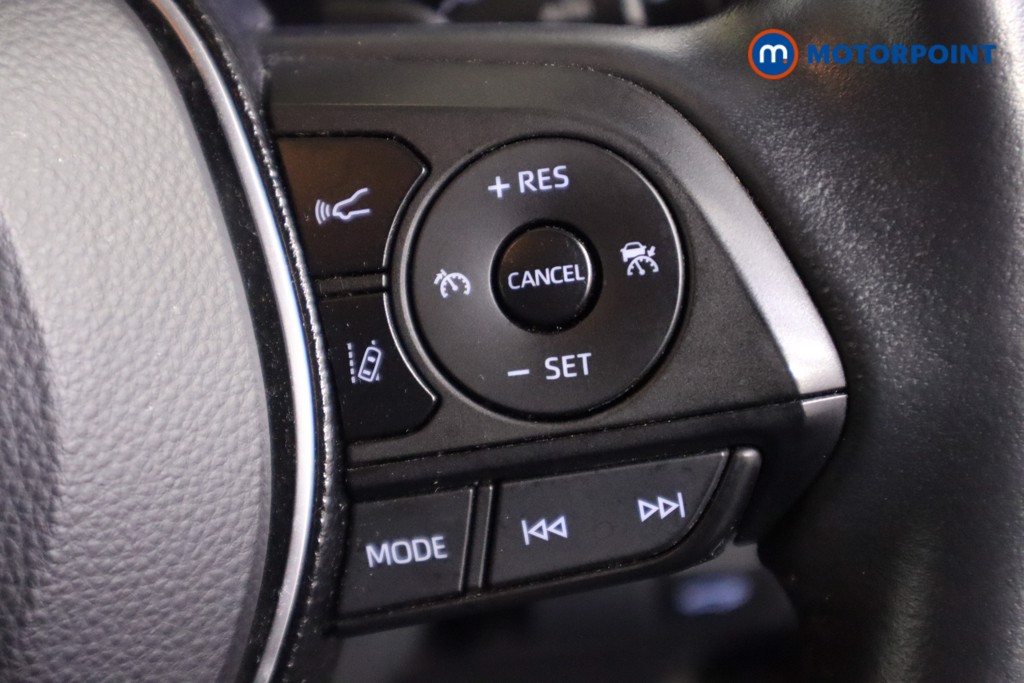 Toyota Corolla Excel Automatic Petrol-Electric Hybrid Estate - Stock Number (1593078) - 18th supplementary image