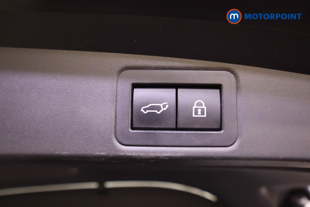 Toyota Corolla Excel Automatic Petrol-Electric Hybrid Estate - Stock Number (1593078) - 32nd supplementary image