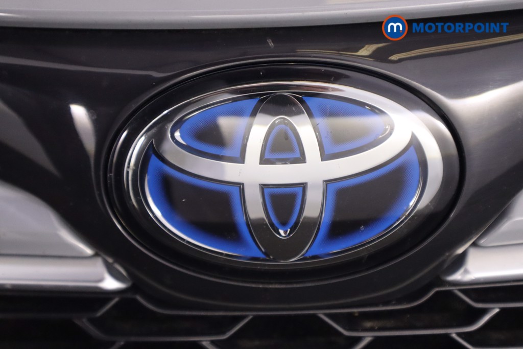 Toyota Corolla Excel Automatic Petrol-Electric Hybrid Estate - Stock Number (1593078) - 40th supplementary image