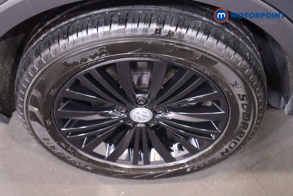 Volkswagen Tiguan Se Nav Automatic Diesel SUV - Stock Number (1593163) - 12th supplementary image