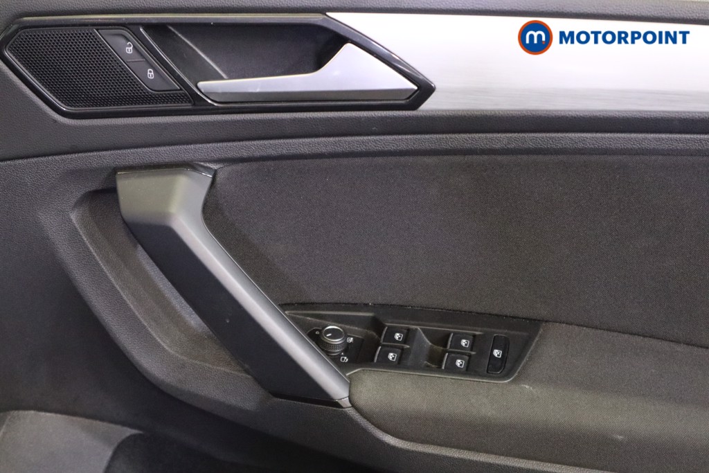 Volkswagen Tiguan Se Nav Automatic Diesel SUV - Stock Number (1593163) - 14th supplementary image