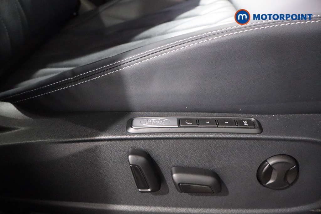 Ford Explorer Premium Automatic Electric SUV - Stock Number (1593242) - 21st supplementary image