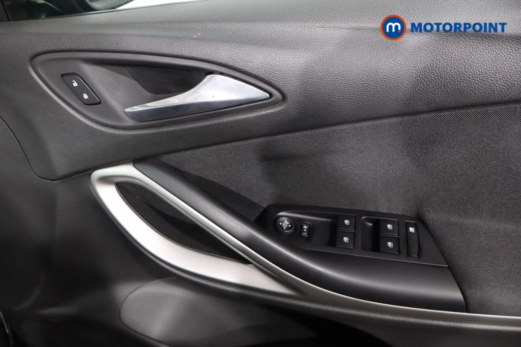 Vauxhall Astra Business Edition Nav Manual Diesel Hatchback - Stock Number (1537711) - 21st supplementary image