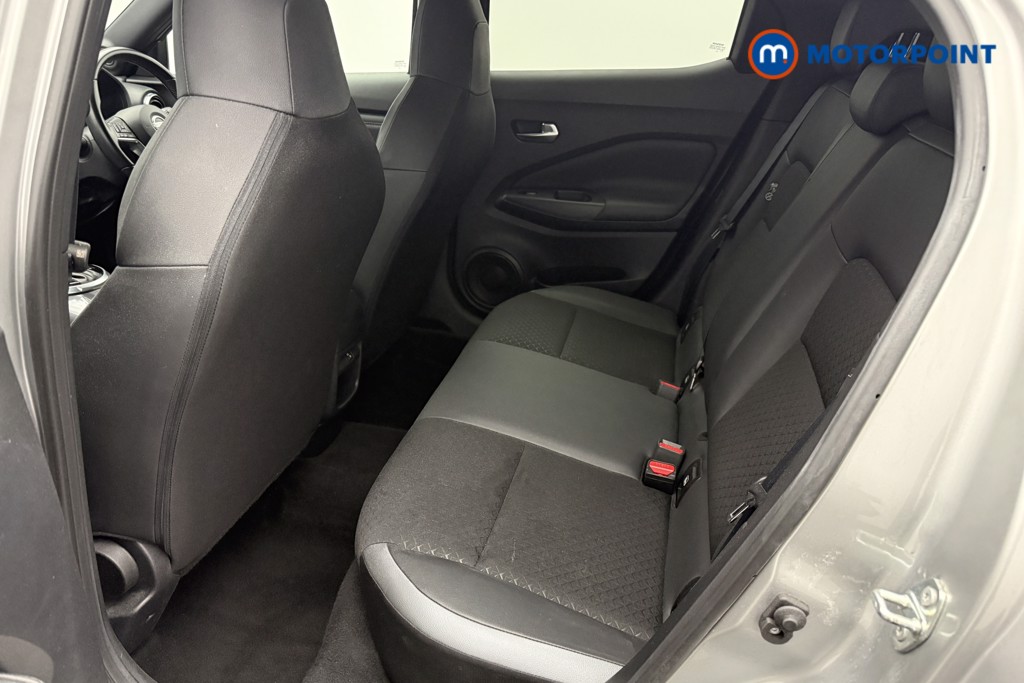 Nissan Juke N-Connecta Automatic Petrol SUV - Stock Number (1541016) - 5th supplementary image