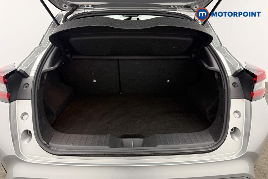 Nissan Juke N-Connecta Automatic Petrol SUV - Stock Number (1541016) - 6th supplementary image