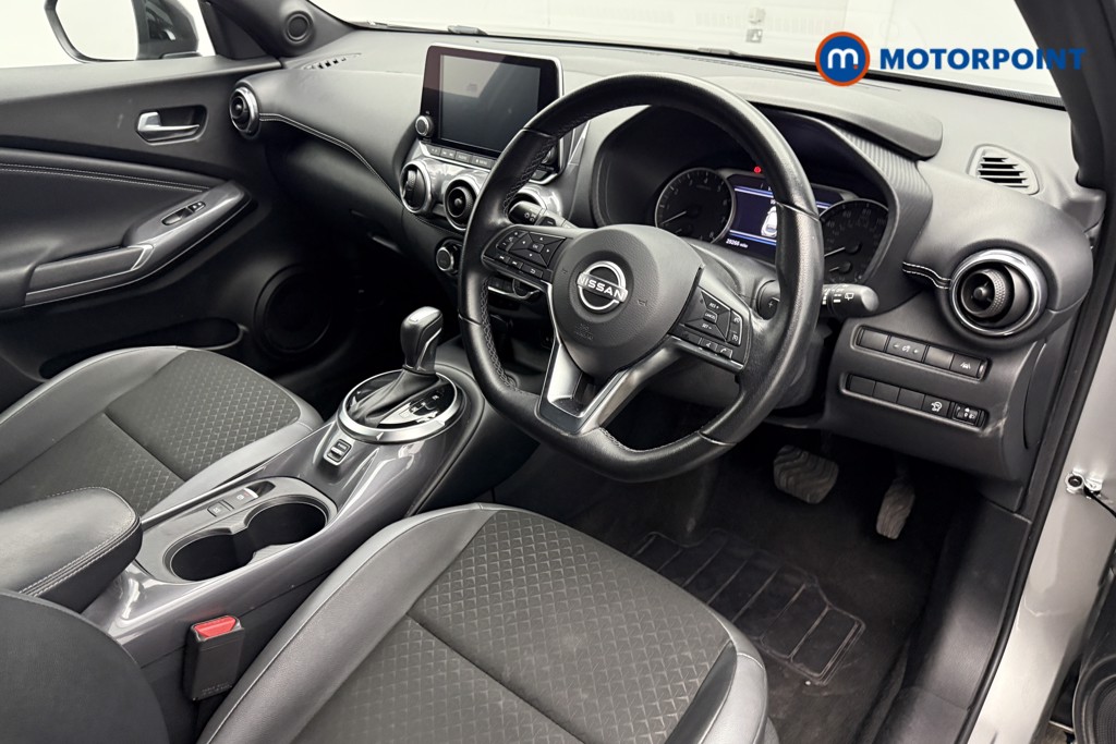 Nissan Juke N-Connecta Automatic Petrol SUV - Stock Number (1541016) - 7th supplementary image