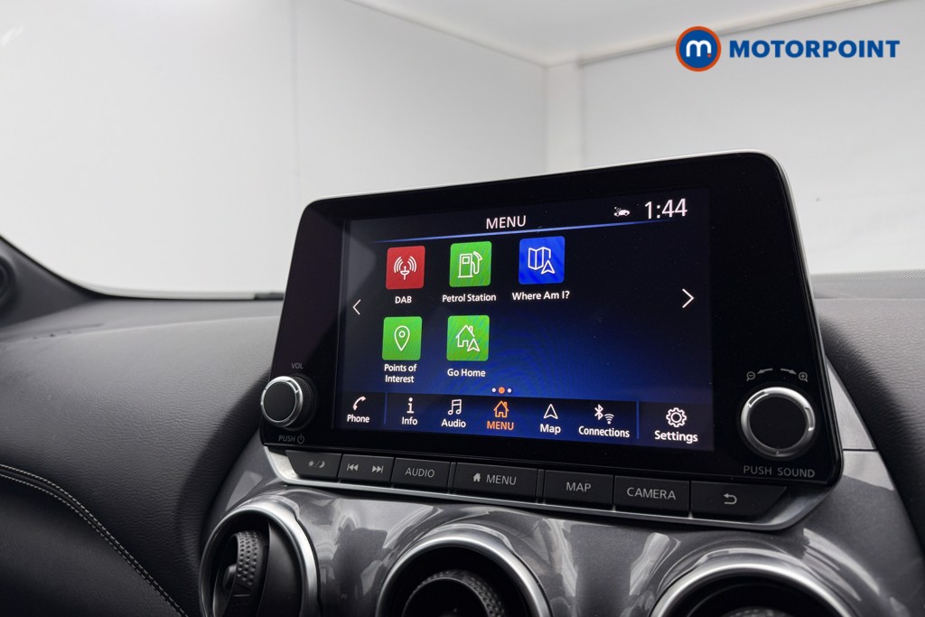 Nissan Juke N-Connecta Automatic Petrol SUV - Stock Number (1541016) - 13th supplementary image