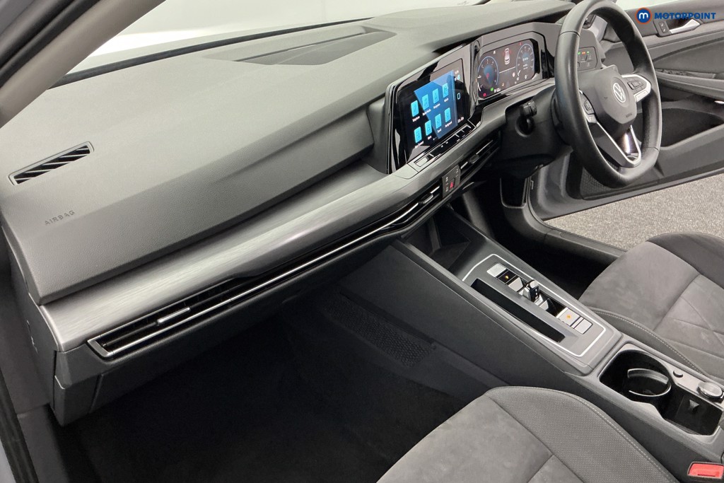 Volkswagen Golf Style Automatic Diesel Hatchback - Stock Number (1541421) - 8th supplementary image