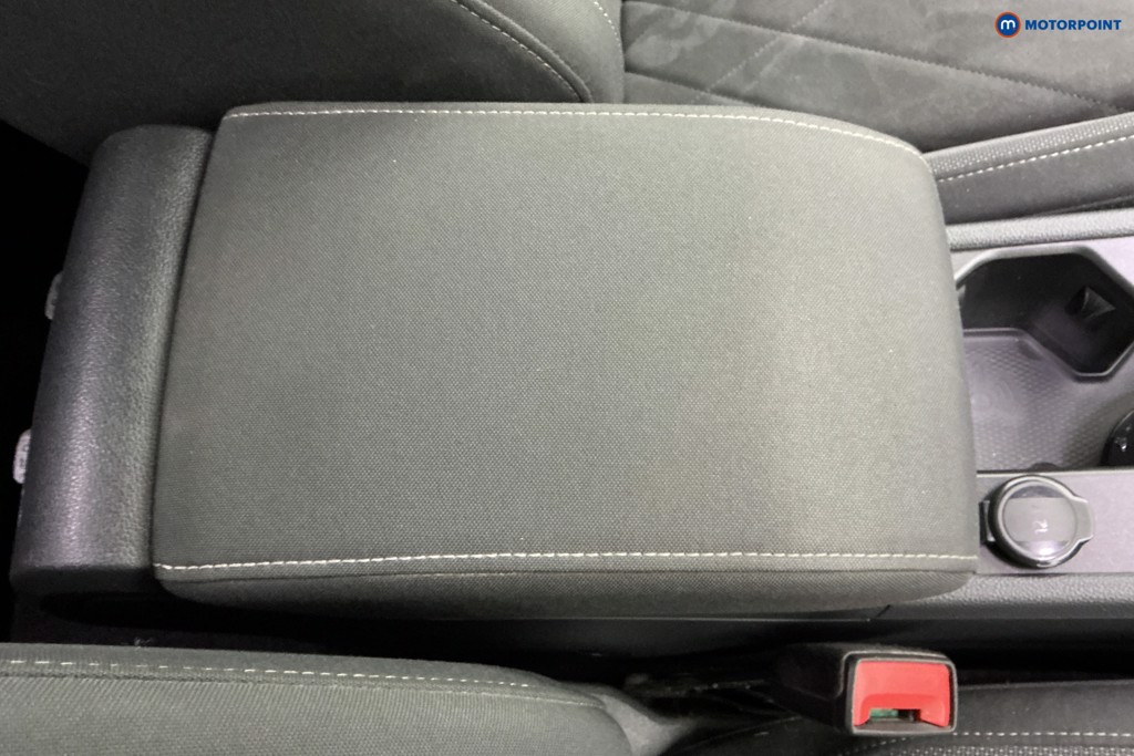 Volkswagen Golf Style Automatic Diesel Hatchback - Stock Number (1541421) - 13th supplementary image