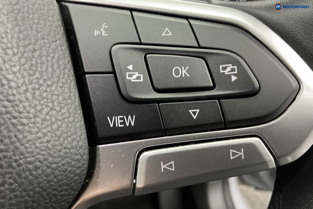 Volkswagen Golf Style Automatic Diesel Hatchback - Stock Number (1541421) - 20th supplementary image