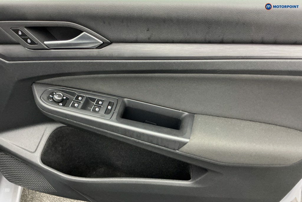 Volkswagen Golf Style Automatic Diesel Hatchback - Stock Number (1541421) - 22nd supplementary image