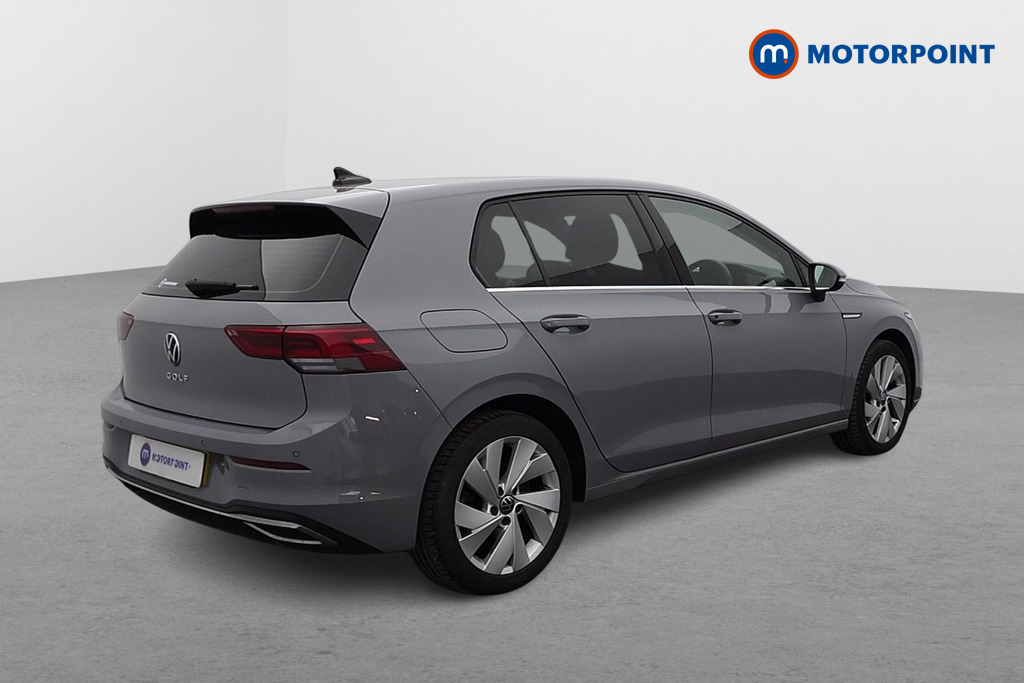 Volkswagen Golf Style Automatic Diesel Hatchback - Stock Number (1541421) - Drivers side rear corner