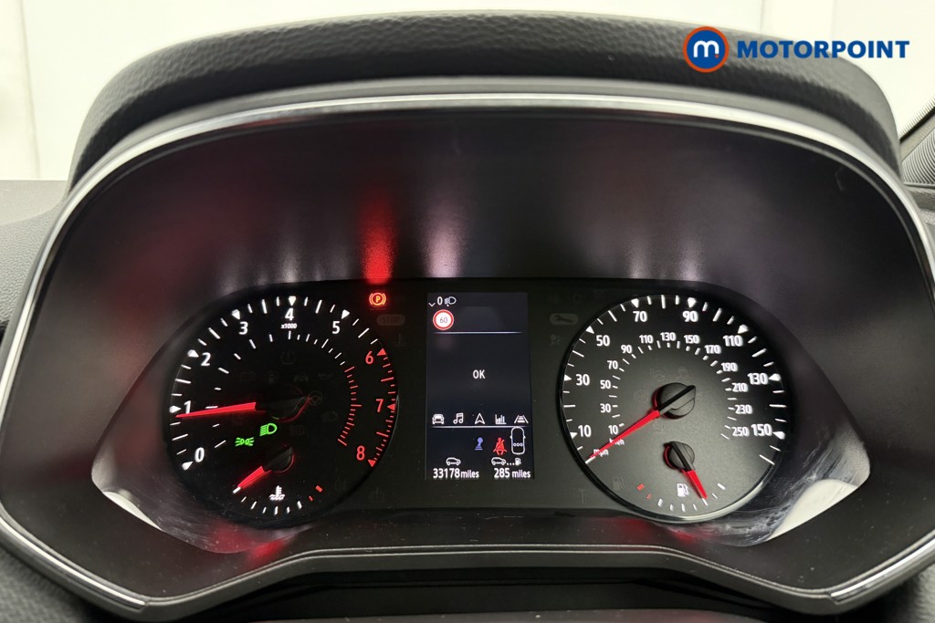 Renault Clio Iconic Manual Petrol Hatchback - Stock Number (1553256) - 6th supplementary image