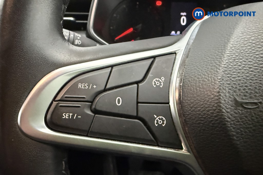 Renault Clio Iconic Manual Petrol Hatchback - Stock Number (1553256) - 14th supplementary image