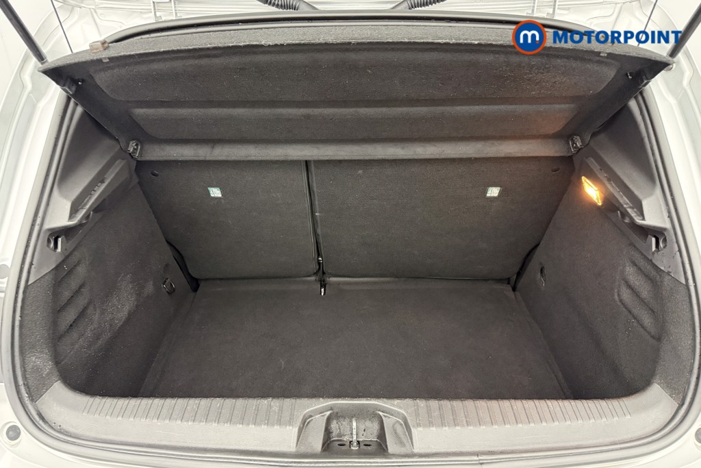 Renault Clio Iconic Manual Petrol Hatchback - Stock Number (1553256) - 21st supplementary image