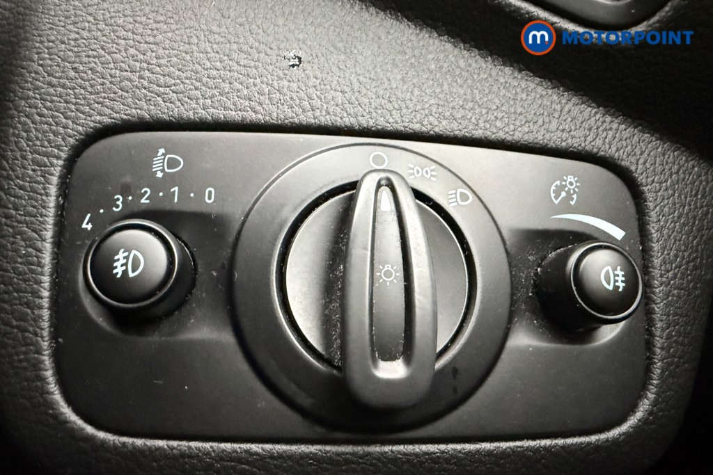 Ford Kuga Zetec Automatic Diesel SUV - Stock Number (1574113) - 17th supplementary image