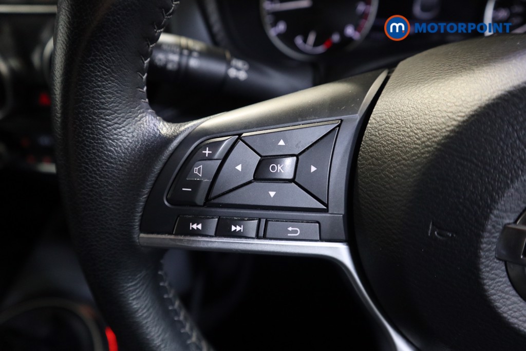 Nissan Juke Tekna Manual Petrol SUV - Stock Number (1576493) - 3rd supplementary image