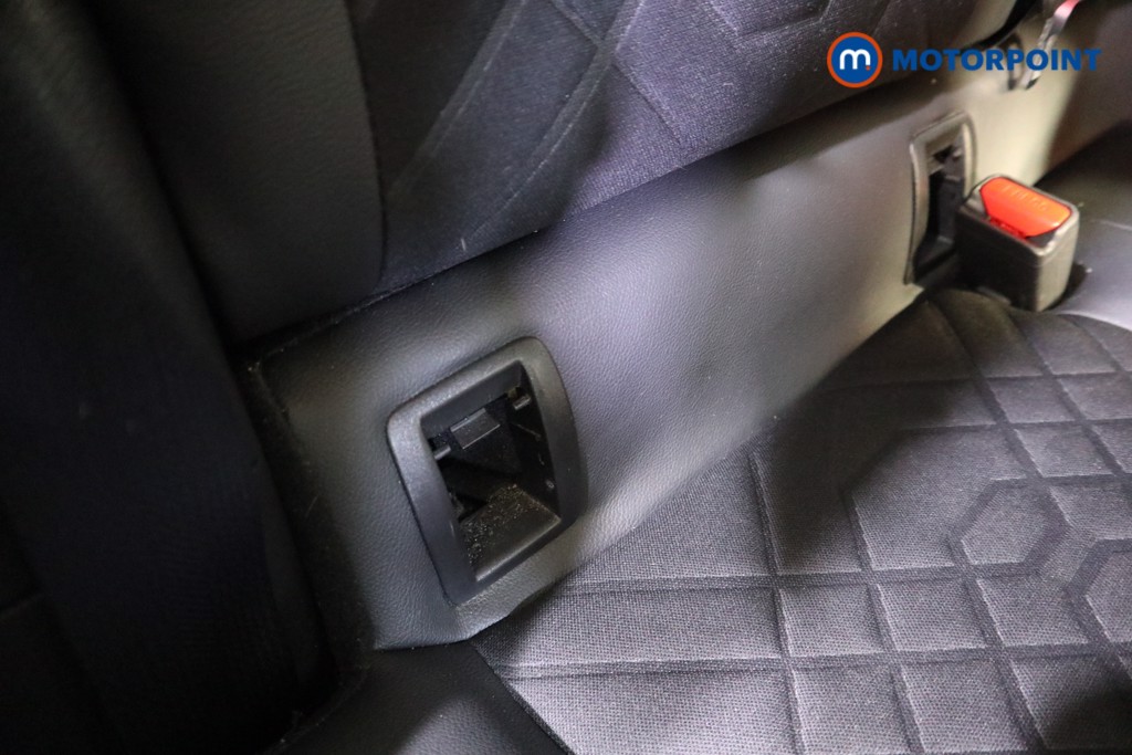 Nissan Juke Tekna Manual Petrol SUV - Stock Number (1576493) - 16th supplementary image