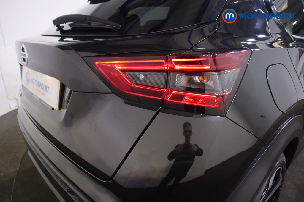 Nissan Juke Tekna Manual Petrol SUV - Stock Number (1576493) - 26th supplementary image