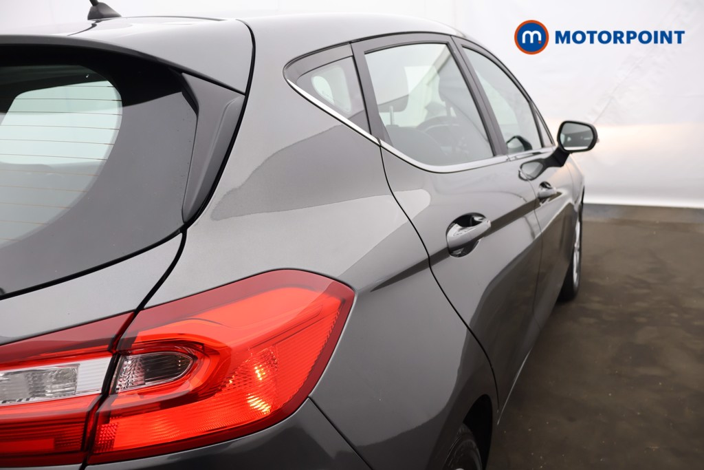 Ford Fiesta Zetec Manual Petrol Hatchback - Stock Number (1576720) - 25th supplementary image