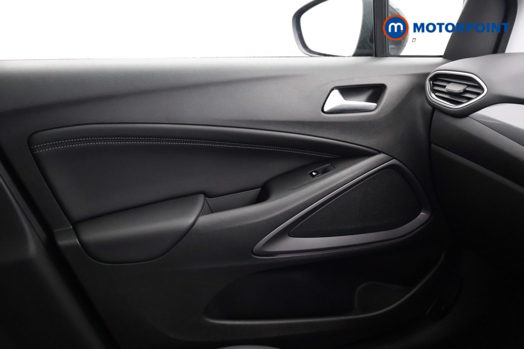 Vauxhall Crossland Elite Edition Manual Petrol SUV - Stock Number (1577834) - 14th supplementary image
