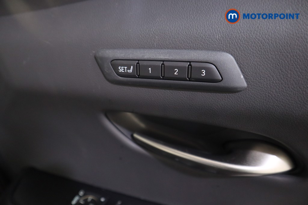 Lexus UX Takumi Automatic Petrol-Electric Hybrid SUV - Stock Number (1579879) - 14th supplementary image