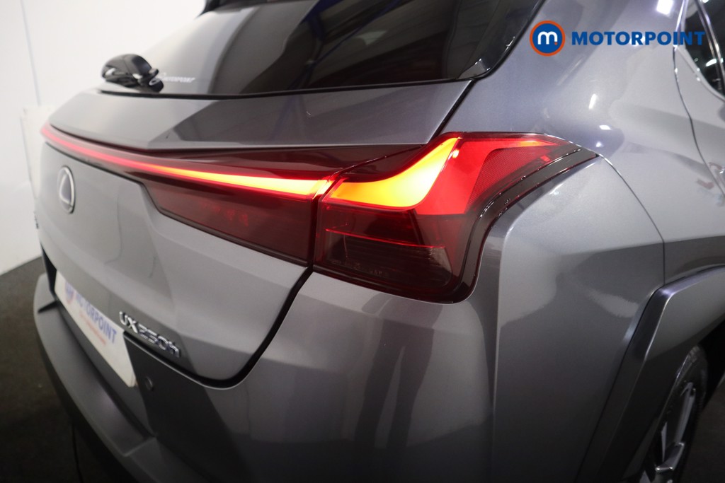 Lexus UX Takumi Automatic Petrol-Electric Hybrid SUV - Stock Number (1579879) - 30th supplementary image