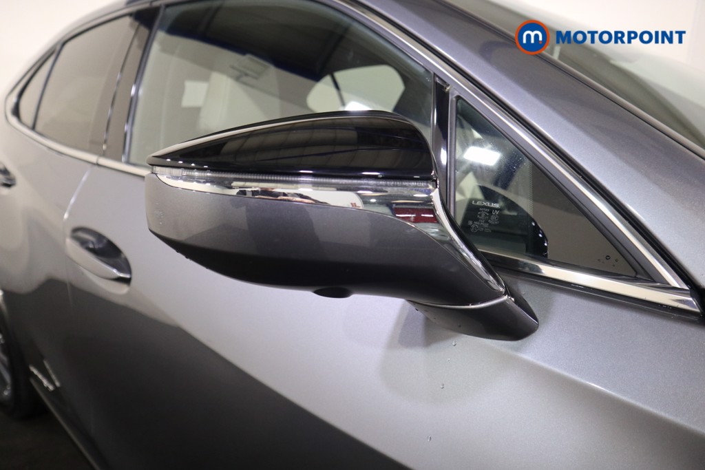 Lexus UX Takumi Automatic Petrol-Electric Hybrid SUV - Stock Number (1579879) - 33rd supplementary image