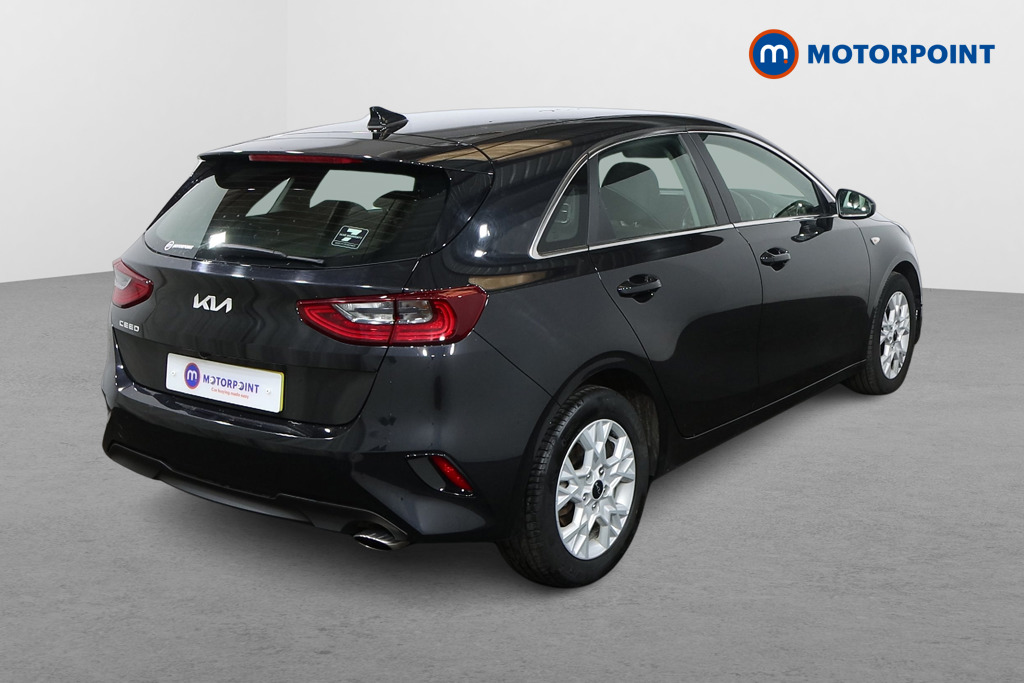 KIA Ceed 2 Manual Petrol Hatchback - Stock Number (1582054) - Drivers side rear corner