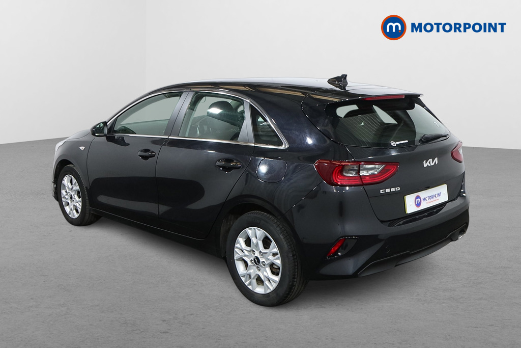 KIA Ceed 2 Manual Petrol Hatchback - Stock Number (1582054) - Passenger side rear corner