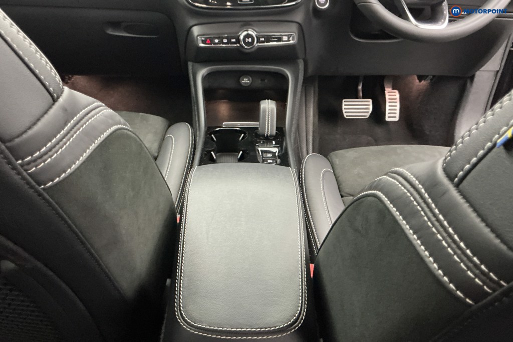 Volvo Xc40 R Design Pro Automatic Petrol Plug-In Hybrid SUV - Stock Number (1582218) - 11th supplementary image