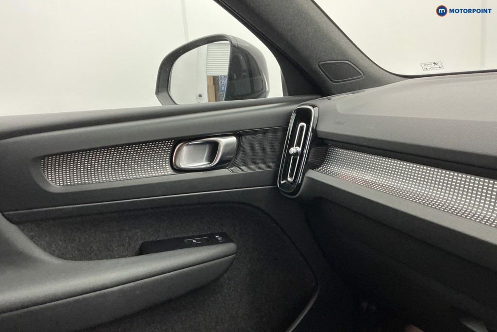 Volvo Xc40 R Design Pro Automatic Petrol Plug-In Hybrid SUV - Stock Number (1582218) - 17th supplementary image