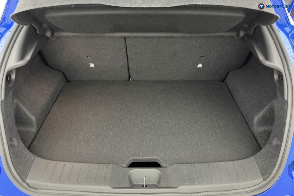 Nissan Juke Tekna Manual Petrol SUV - Stock Number (1583245) - 3rd supplementary image