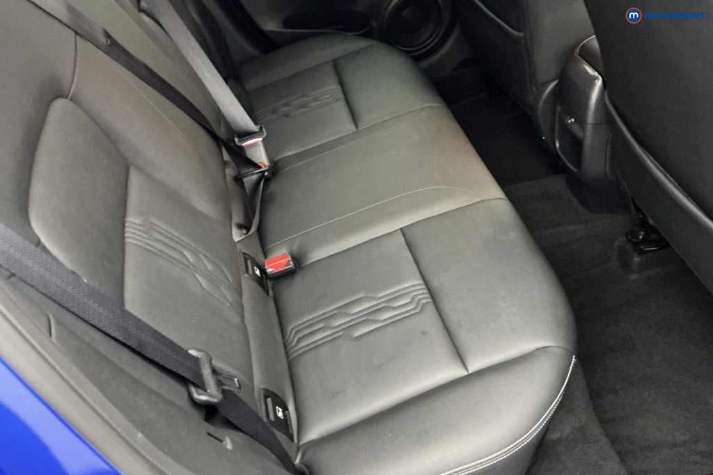 Nissan Juke Tekna Manual Petrol SUV - Stock Number (1583245) - 4th supplementary image