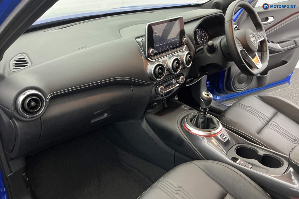 Nissan Juke Tekna Manual Petrol SUV - Stock Number (1583245) - 8th supplementary image