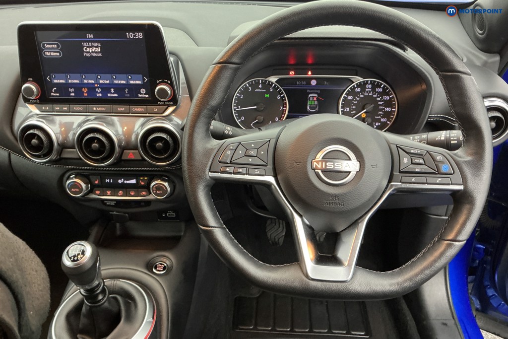 Nissan Juke Tekna Manual Petrol SUV - Stock Number (1583245) - 1st supplementary image