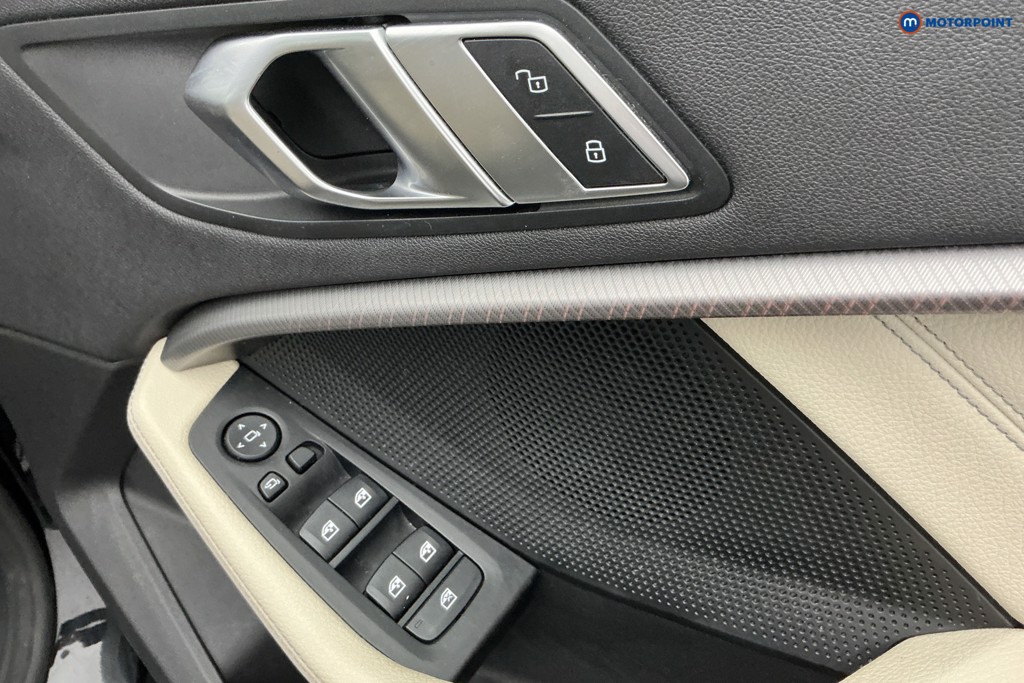 BMW 2 Series M Sport Manual Petrol Saloon - Stock Number (1583909) - 22nd supplementary image