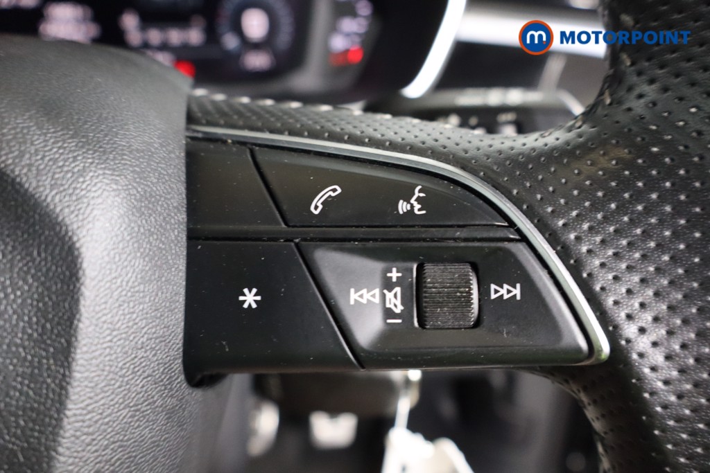 Audi Q3 S Line Manual Petrol SUV - Stock Number (1584303) - 14th supplementary image