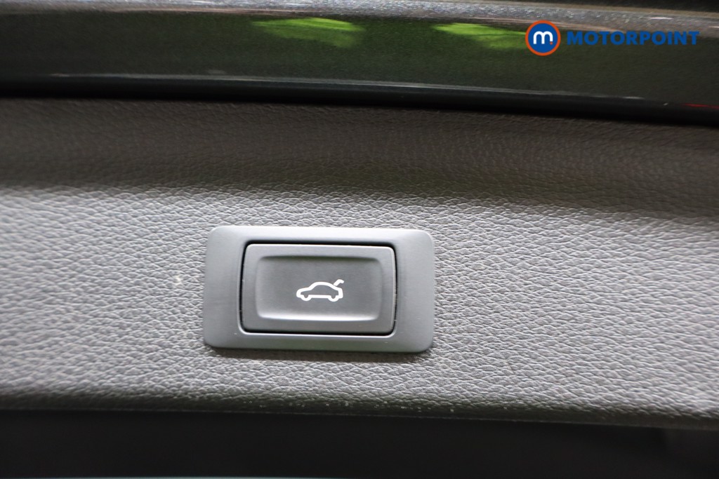 Audi Q3 S Line Manual Petrol SUV - Stock Number (1584303) - 26th supplementary image