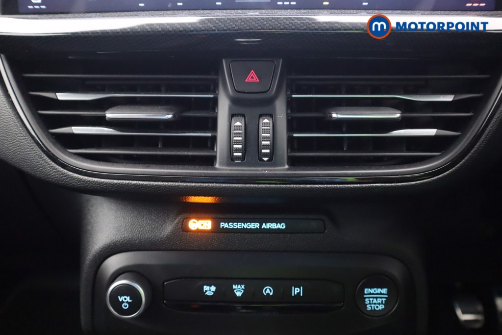 Ford Focus St-Line Vignale Manual Petrol Hatchback - Stock Number (1584888) - 11th supplementary image