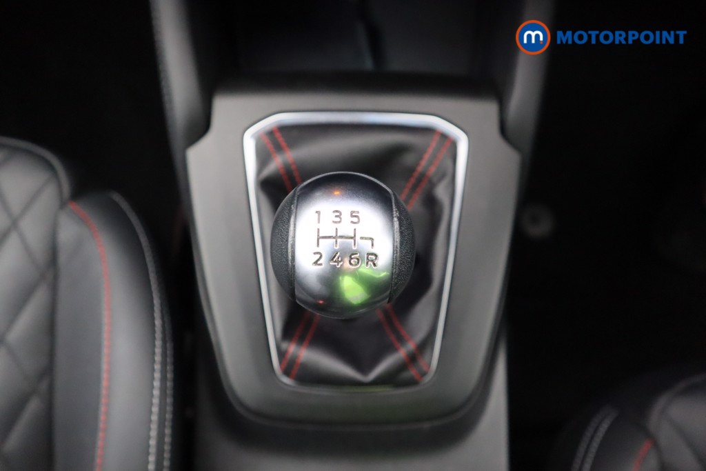 Ford Focus St-Line Vignale Manual Petrol Hatchback - Stock Number (1584888) - 14th supplementary image