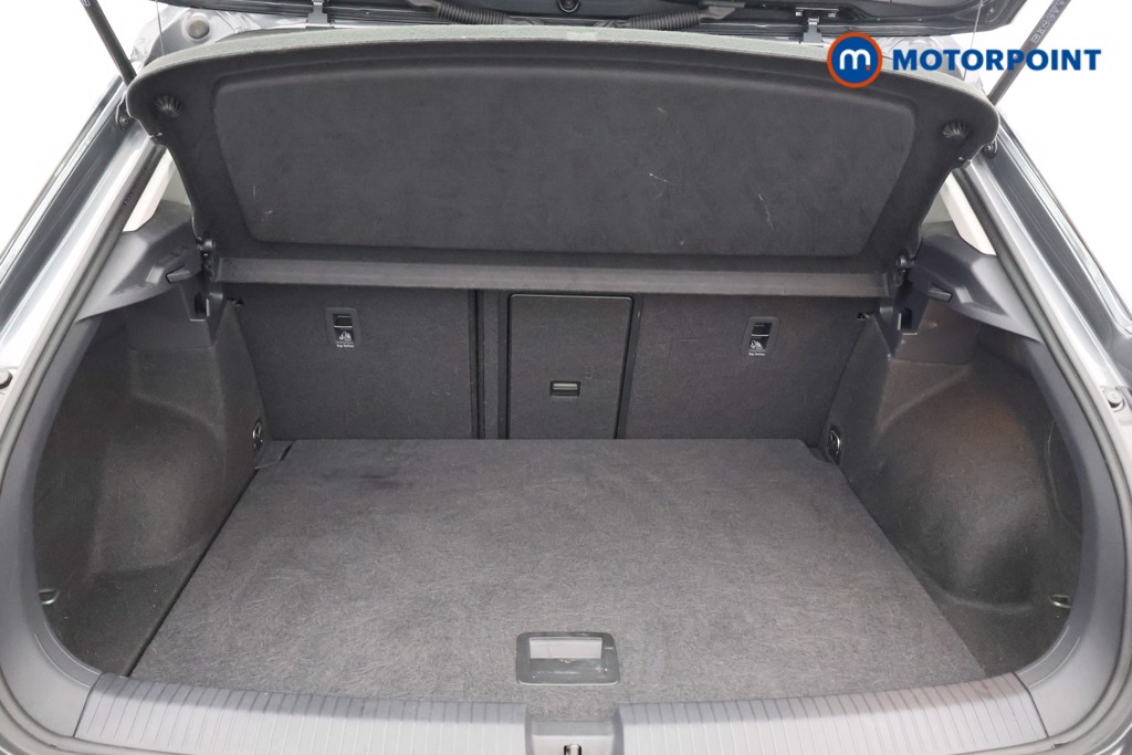 Volkswagen T-Roc Life Manual Petrol SUV - Stock Number (1585111) - 21st supplementary image